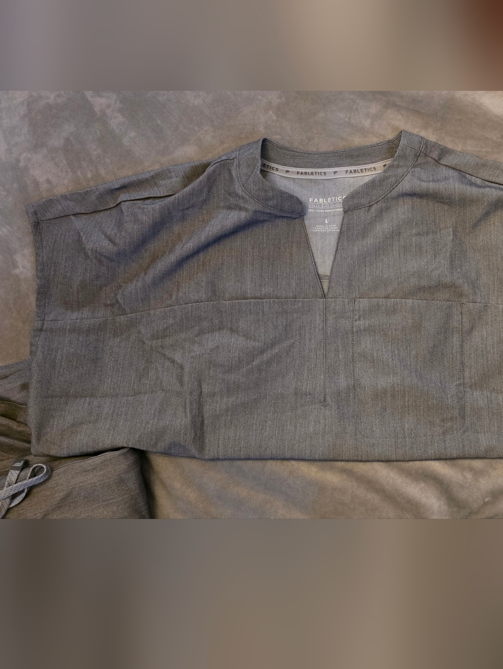 Fabletics Heather Grey Scrub Set - Picture 2 of 6